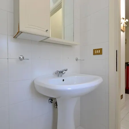 Parco Hemingway-27 By Interhome شقة *