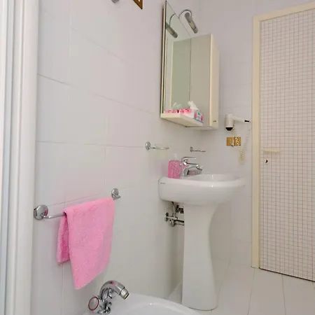 Parco Hemingway-27 By Interhome لينانو سابيادورو